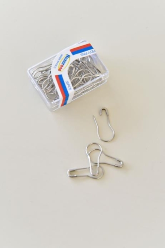 BURDEN İPEK - Armut Çengelli İğne Gümüş BURDEN İPEK - Armut Çengelli İğne Gümüş