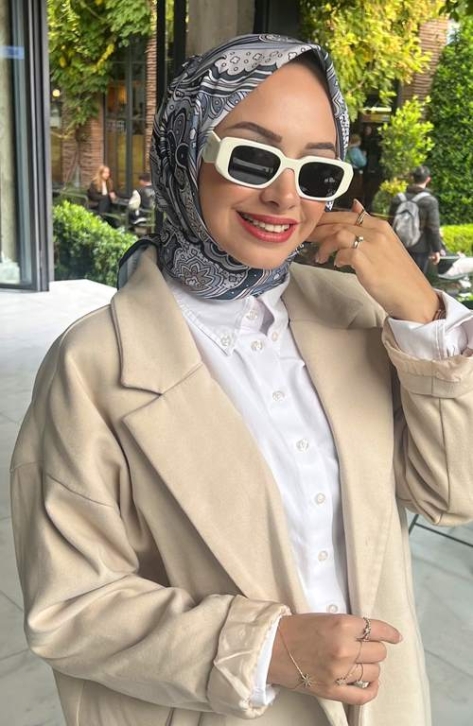 BURDEN İPEK - Comfy Soft Desenli Eşarp Füme BURDEN İPEK - Comfy Soft Desenli Eşarp Füme