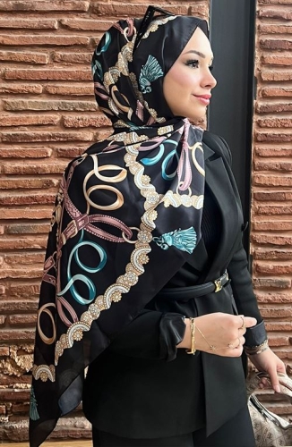 BURDEN İPEK - Premium İthal Püskül Desenli Şal Siyah - Zümrüt BURDEN İPEK - Premium İthal Püskül Desenli Şal Siyah - Zümrüt
