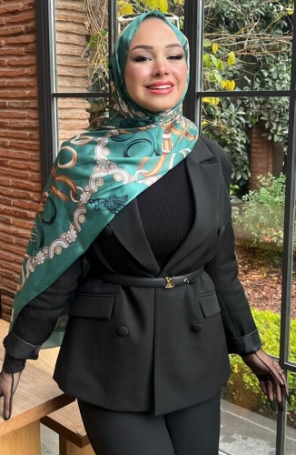 BURDEN İPEK - Premium İthal Püskül Desenli Şal Zümrüt BURDEN İPEK - Premium İthal Püskül Desenli Şal Zümrüt