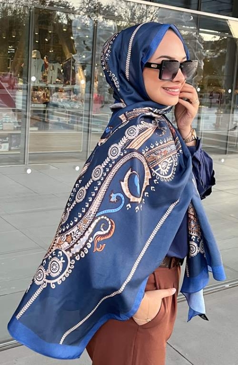 BURDEN İPEK - Zambak Vual Desenli Şal Parlament Mavisi